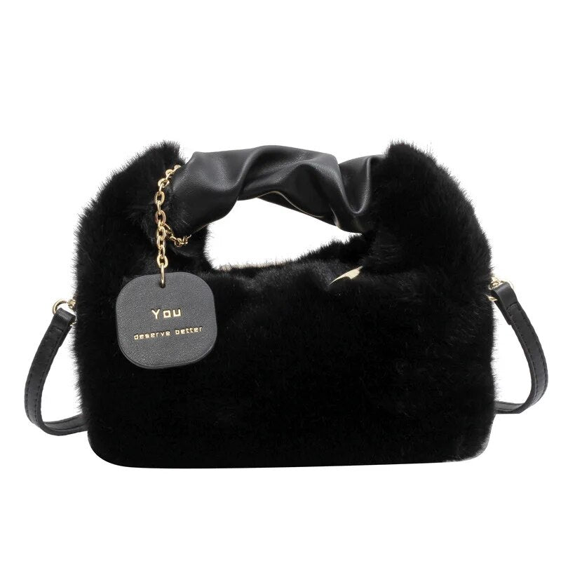 Fluffig crossbody väska för kvinnor