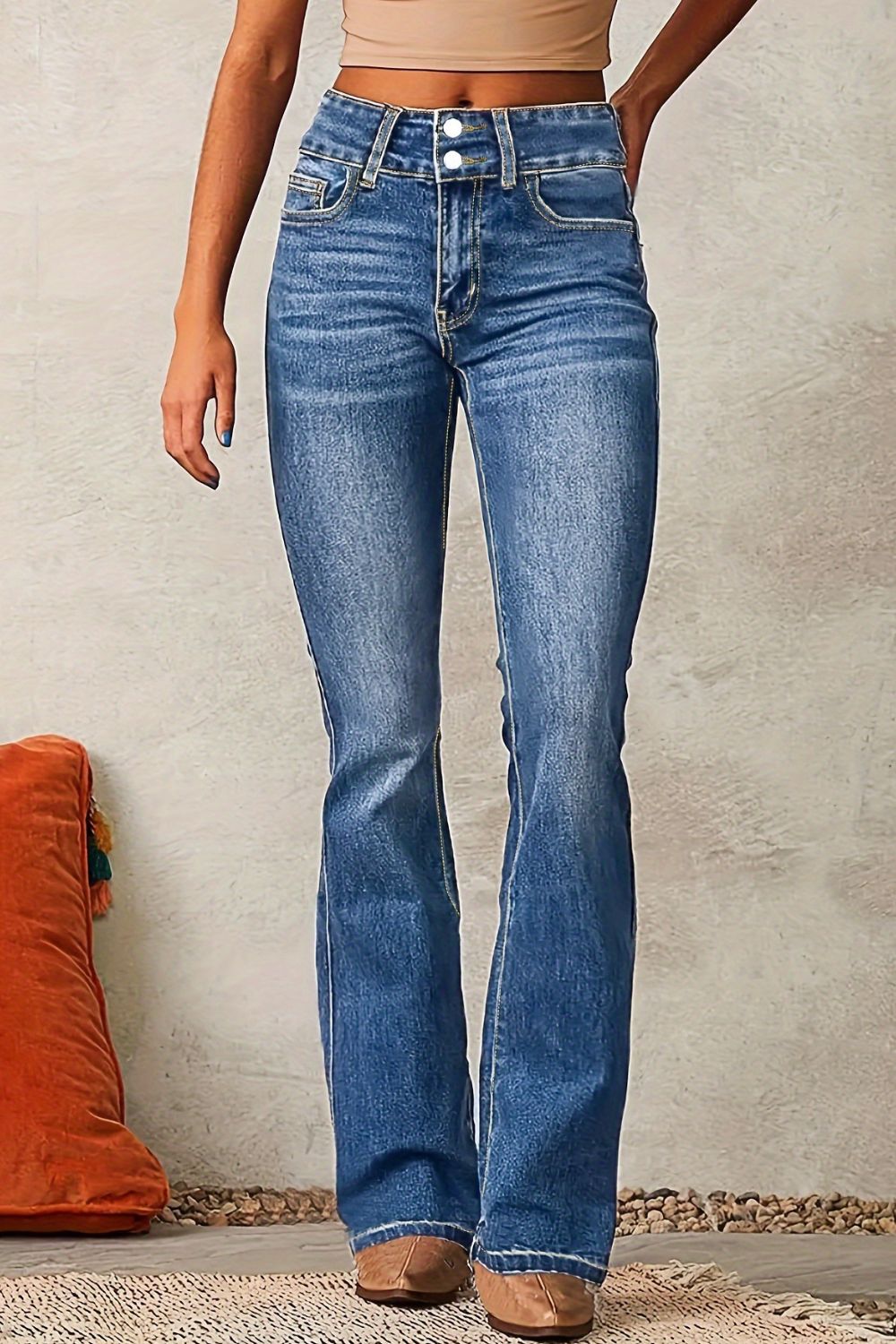 Tindra bootcut jeans dam | Bekväma stretchjeans med diskreta detaljer | Praktisk Fikor | Blå klassisk modell | 65% bomull 35% polyester