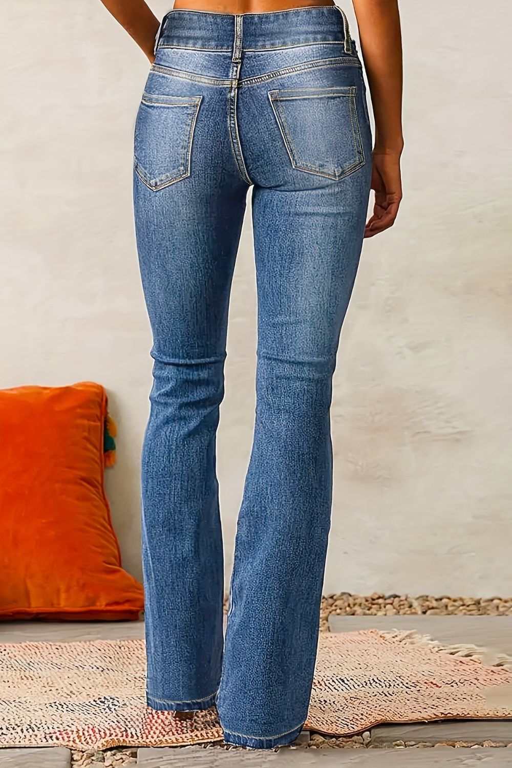 Tindra bootcut jeans dam | Bekväma stretchjeans med diskreta detaljer | Praktisk Fikor | Blå klassisk modell | 65% bomull 35% polyester