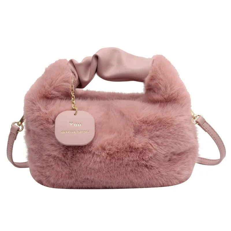 Fluffig crossbody väska för kvinnor
