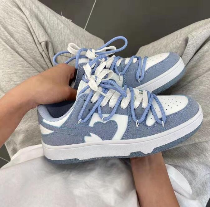 Sneakers Women 537 | Casual Low Sneakers - Breathable & Comfortable for Everyday Use - Essential