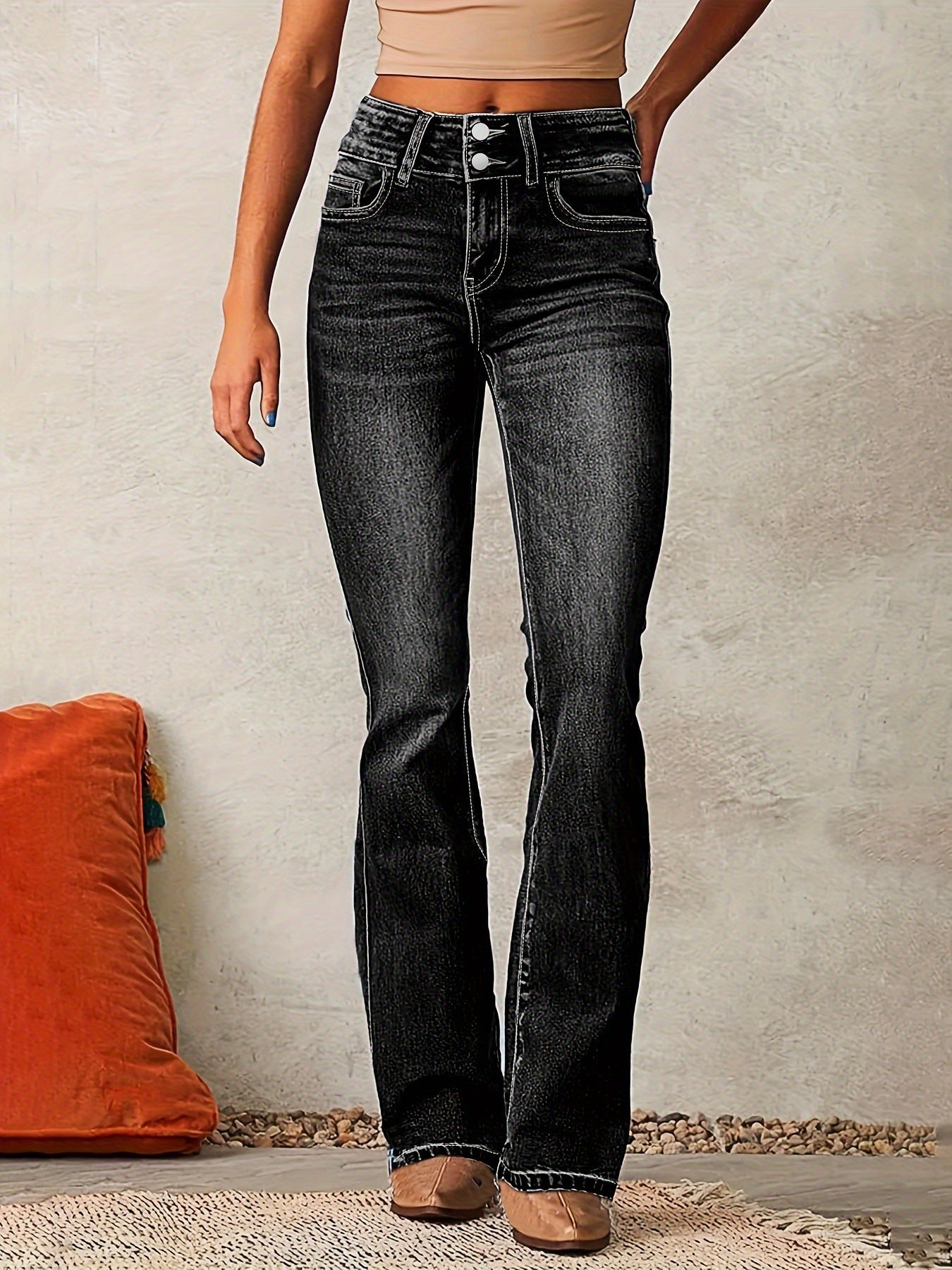 Tindra bootcut jeans dam | Bekväma stretchjeans med diskreta detaljer | Praktisk Fikor | Blå klassisk modell | 65% bomull 35% polyester