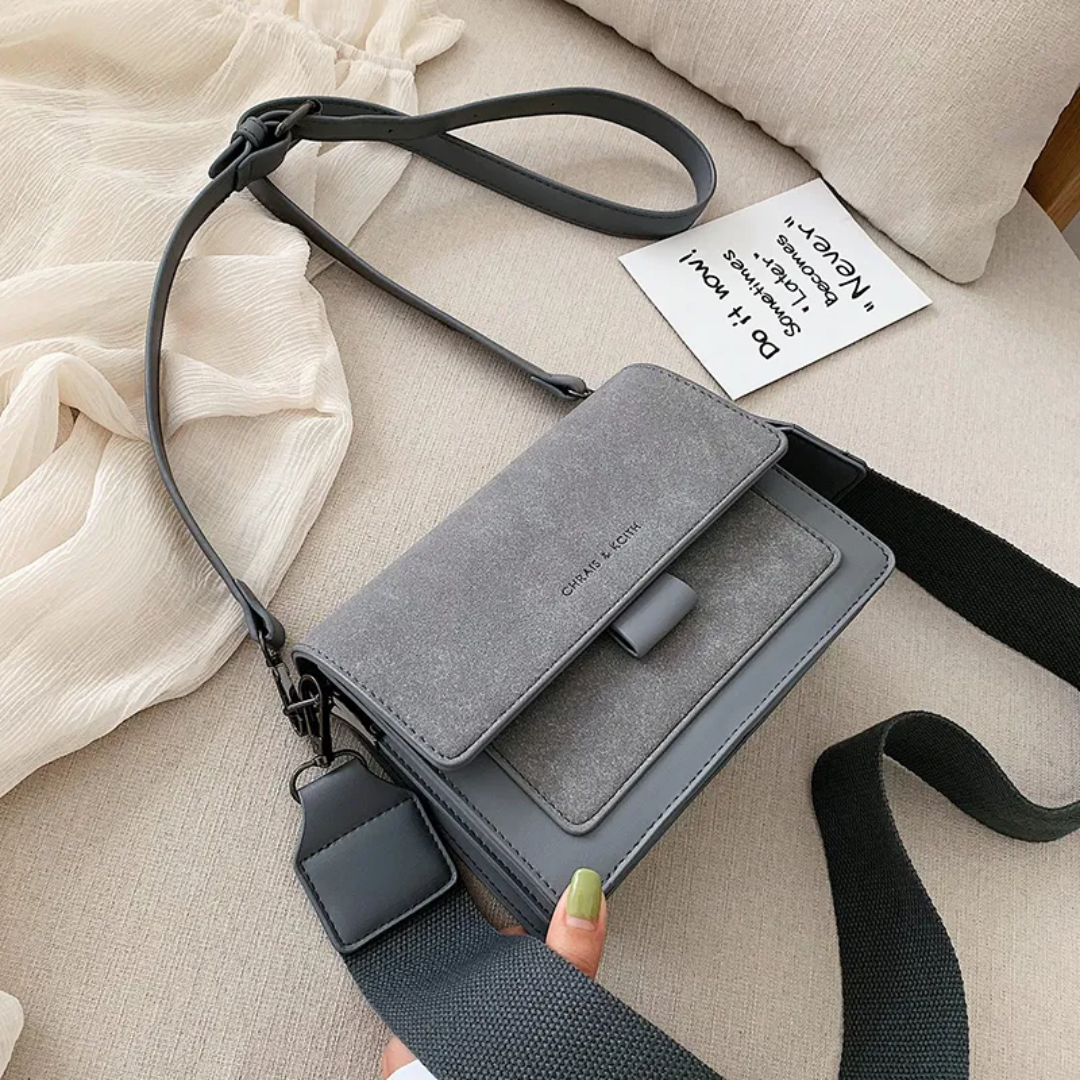 Mara Crossbody-väska - Matt / Justerbar - Chic & Trendig