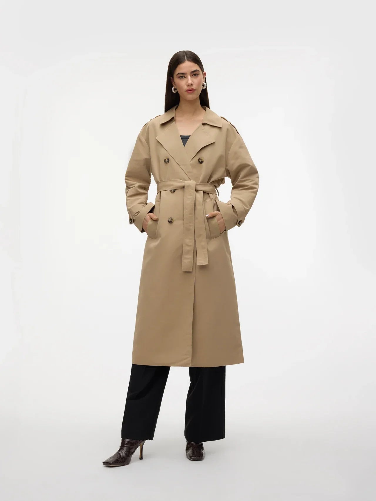 Vindtat trenchcoat | Snygg och funktionell - Perfekt för ljusa dagar