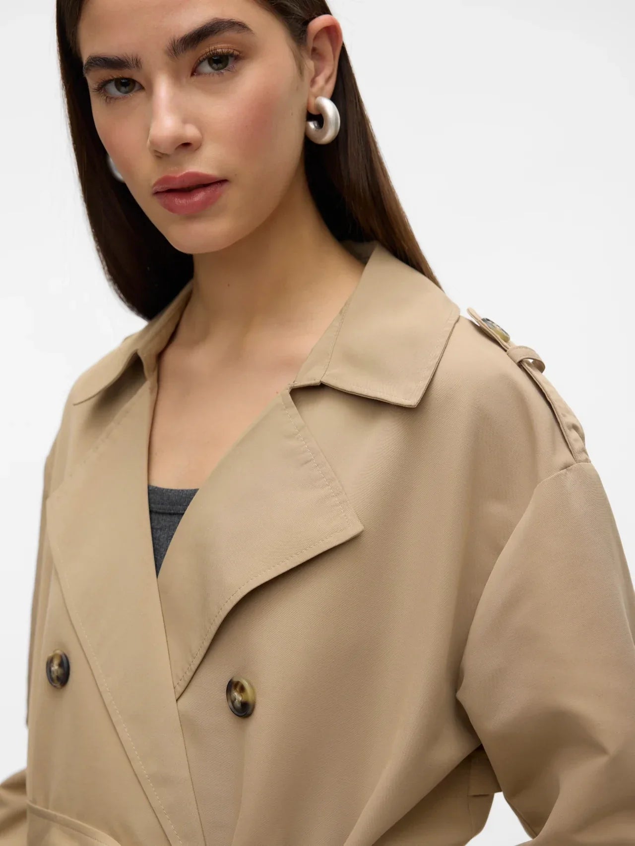Vindtat trenchcoat | Snygg och funktionell - Perfekt för ljusa dagar