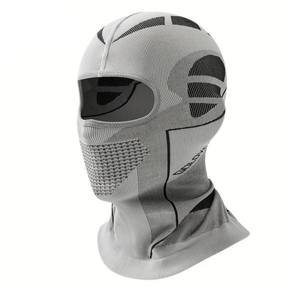 A Unisex Warm Hat And Face Mask for Outdoor Skiing And Motorcycling in Autumn And Winter, Designed to Protect The Face And Neck from Wind And Cold, Featuring a Balaclava Style.