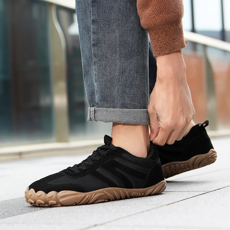 2026 Nieuwe Brede Teen Blotevoeten Schoenen Heren Dames Zero Drop Minimalistische Sneakers Retro Outdoor Antislip Wandelschoenen Casual Sneaker