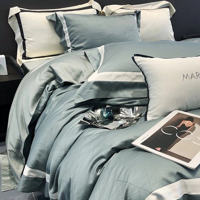 Serene Escape Duvet Cover Set - Egyptian Cotton | Premium Egyptian Cotton - Soothing Gray Tone - Breathable and Soft for Optimal Comfort