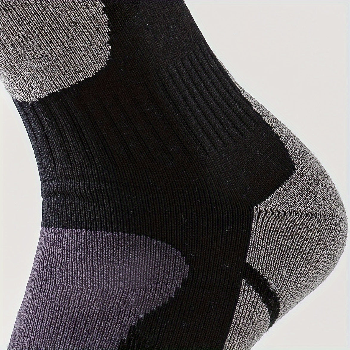 One Pair of Winter Thermal Socks for Skiing And Snowboarding, Suitable for Both Men And Women, Designed for Outdoor Sports And Hiking, Featuring Cushioned Terry Towel Bottoms