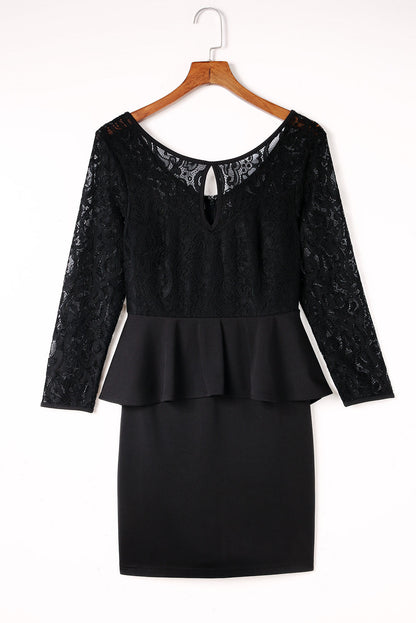Isolde klänning dam | Romantisk långärmad klänning med spetsdetaljer | Elegant passform | 90% polyester 10% elastan | Maskintvättbar