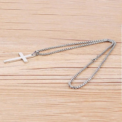 Kors halsband för män | Hängsmycke i rostfritt stål 5x3 cm | Klassisk design | 60 cm kedja i järn | Tidlöst och hållbart smycke | 40g